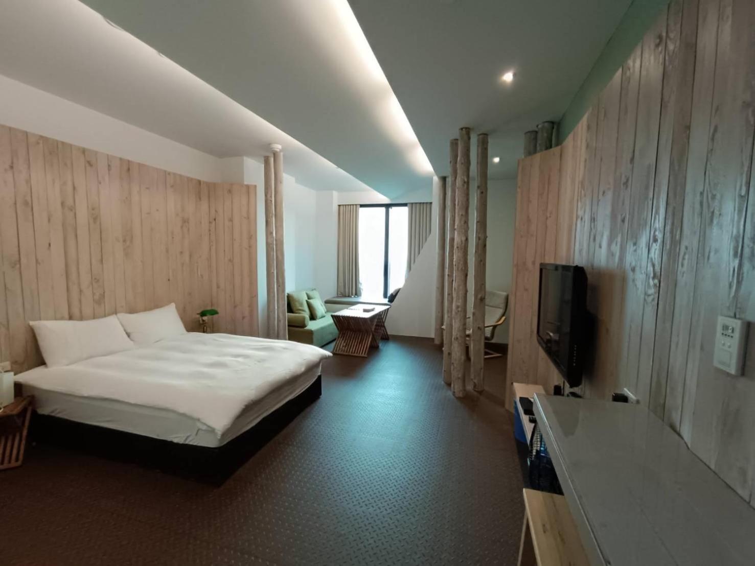 Appartamento 三条文旅 Kaohsiung Esterno foto
