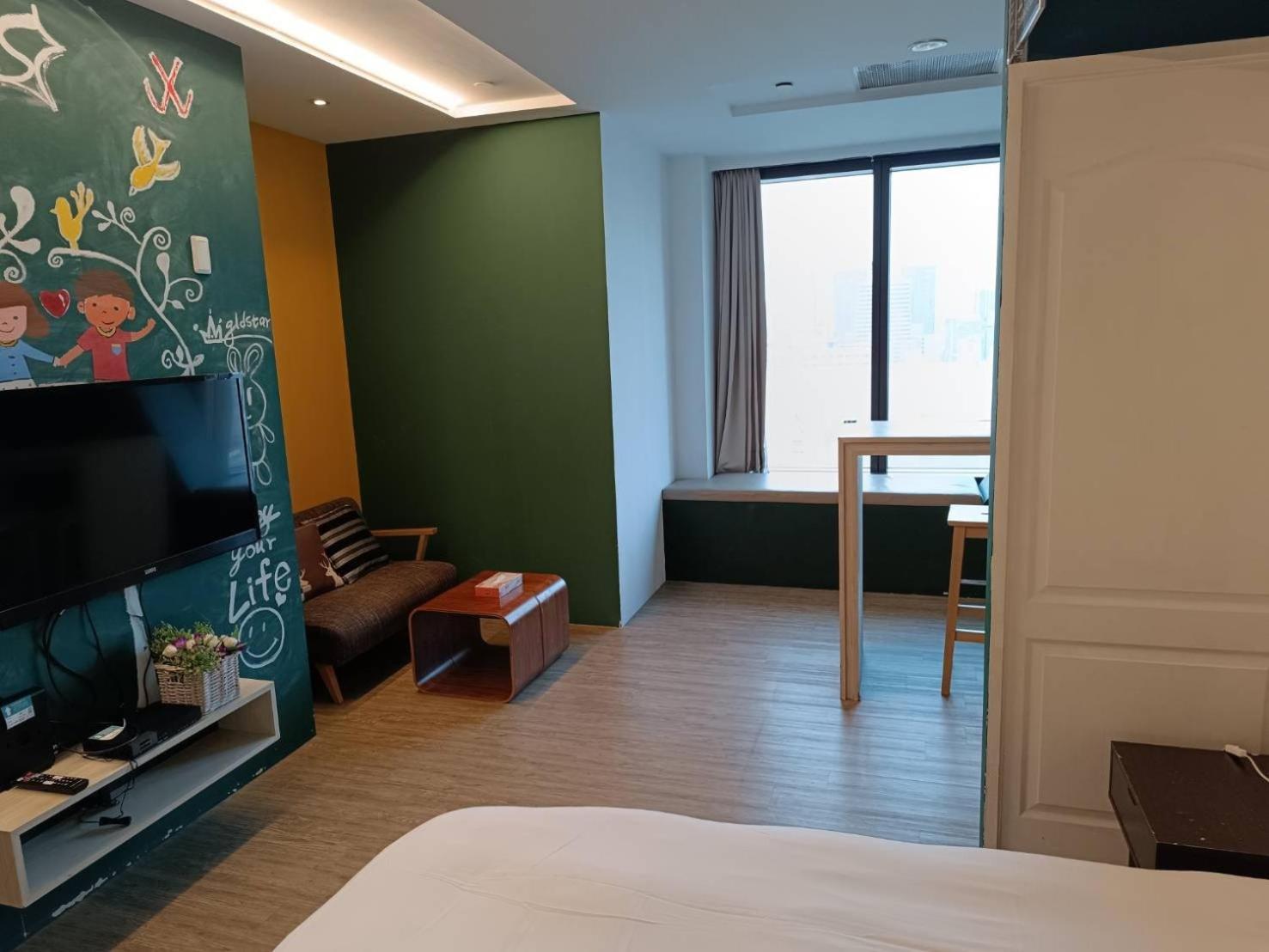 Appartamento 三条文旅 Kaohsiung Esterno foto