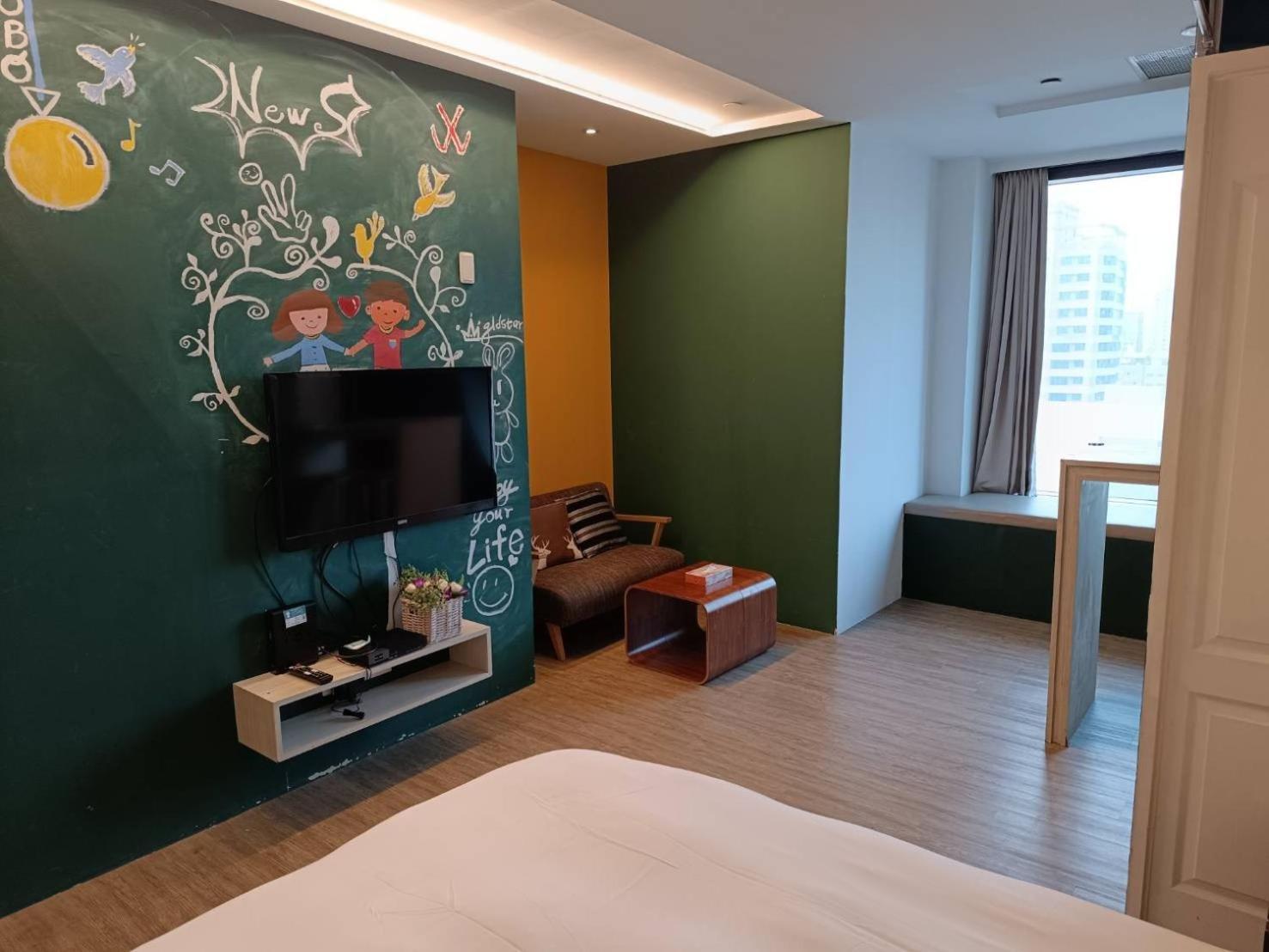 Appartamento 三条文旅 Kaohsiung Esterno foto